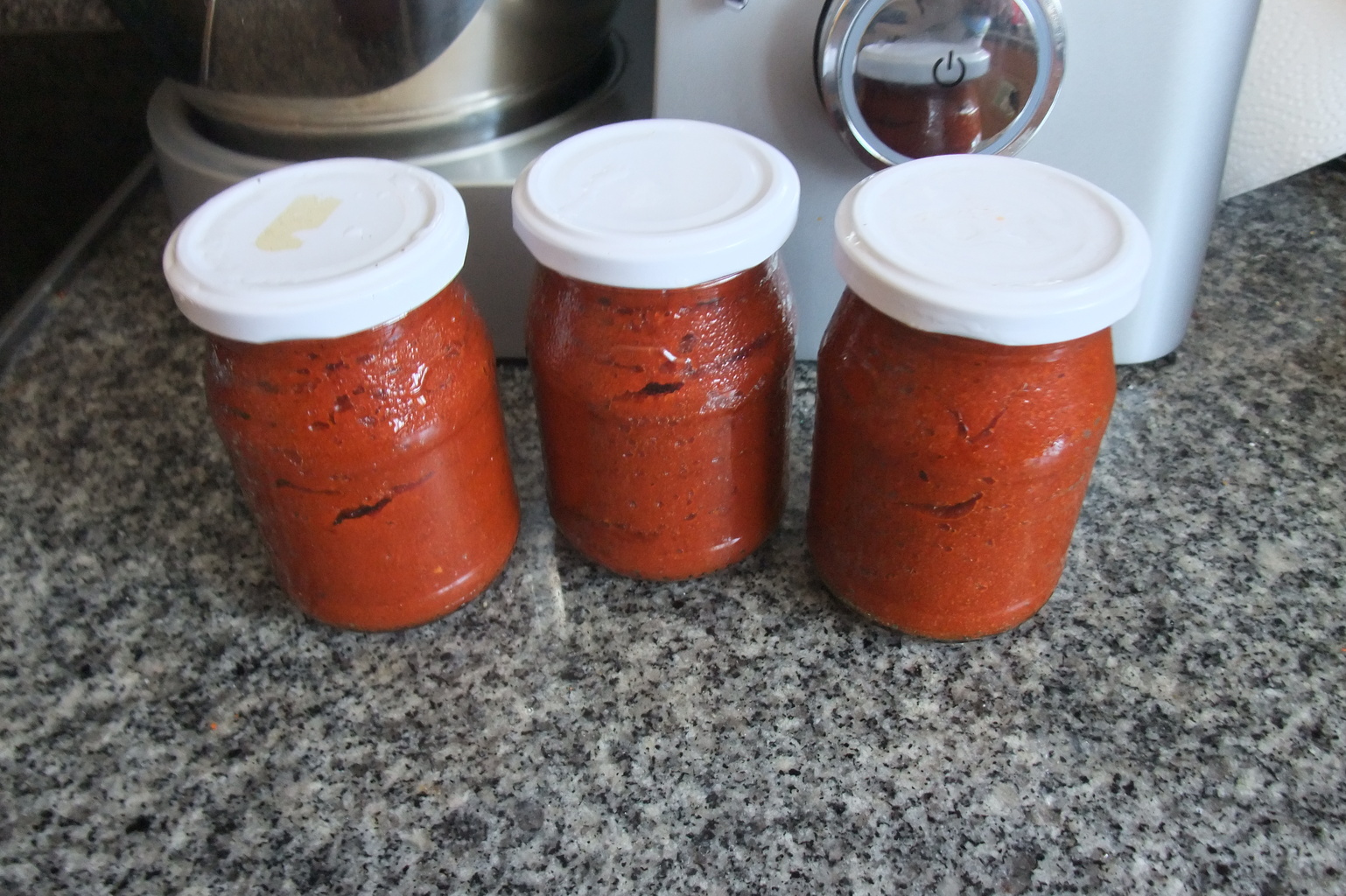 Orientalisches PaprikaTomatenKetchup Kenwood Club