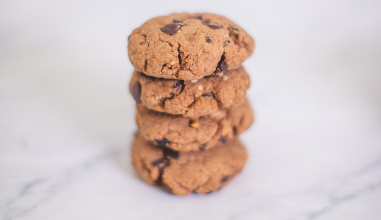 Cookies Vegani con frutta secca e disidratata