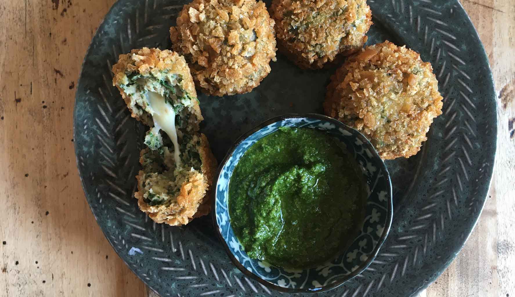 Crocchette con patate, spinaci e provola